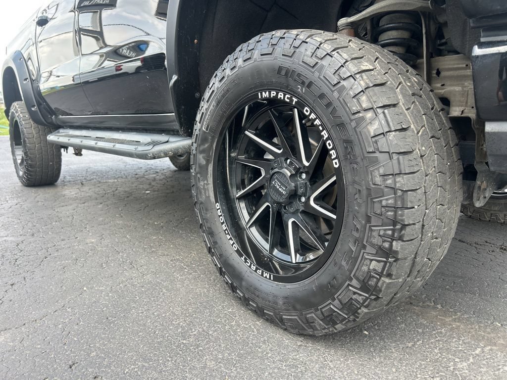 Used 2020 Chevrolet Silverado 1500 LT Trail Boss AWD/4WD image 12