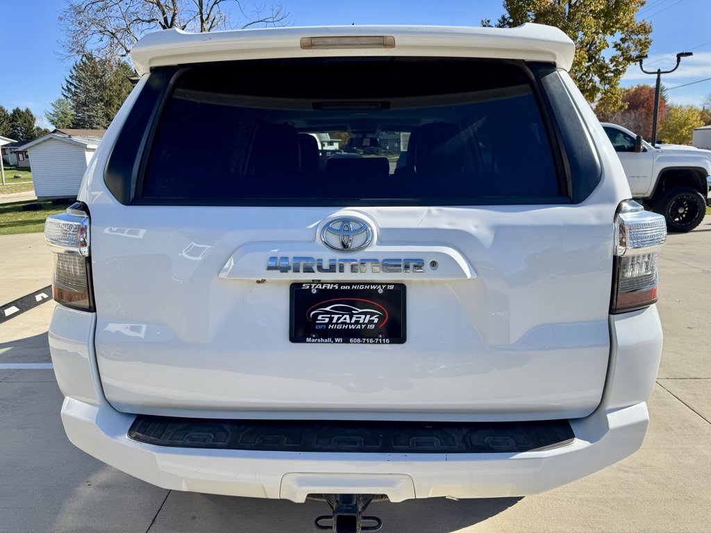Used 2017 Toyota 4Runner SR5 Premium image 8