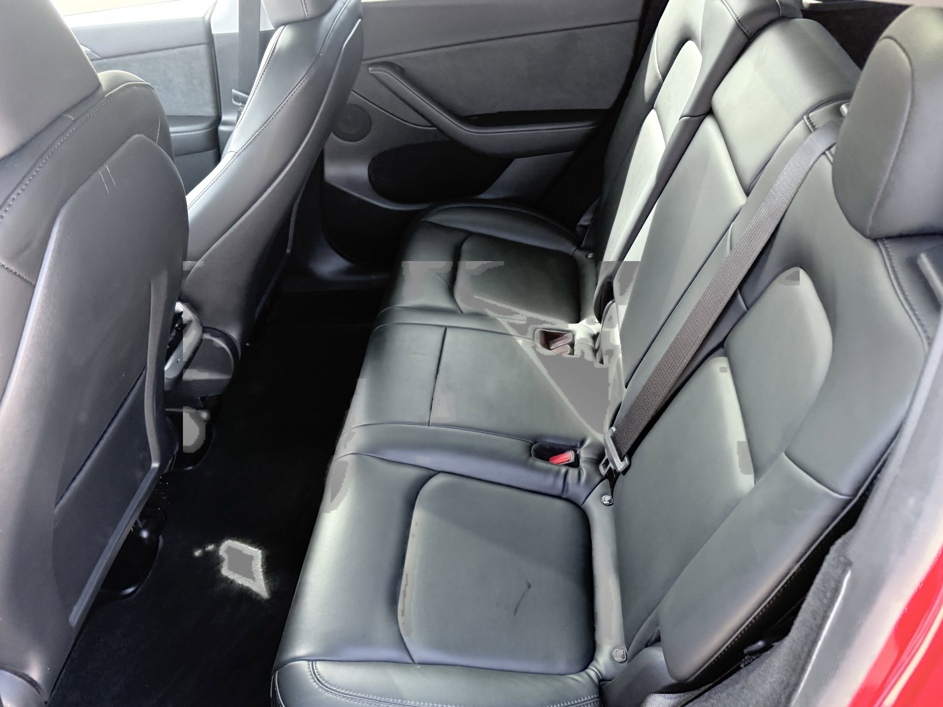 Used 2023 Tesla Model Y Performance image 33