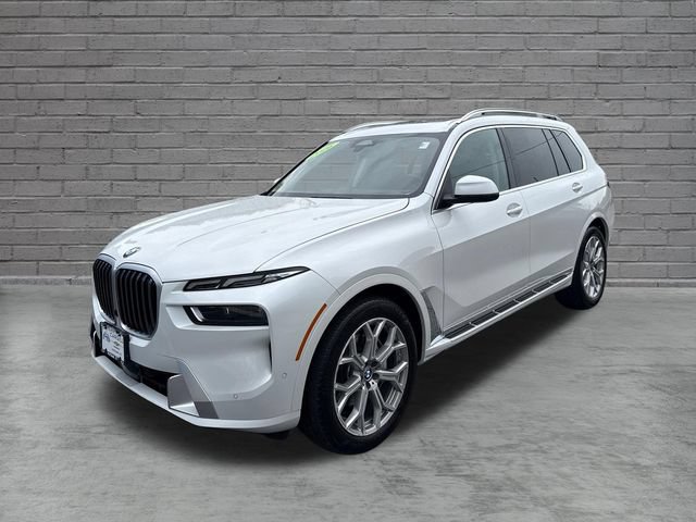 Used 2026 BMW X7 xDrive40i AWD/4WD image 3