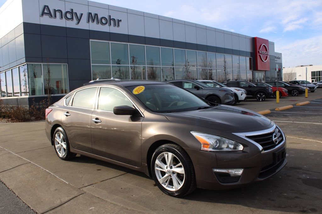 Used 2013 Nissan Altima 2.5 SV