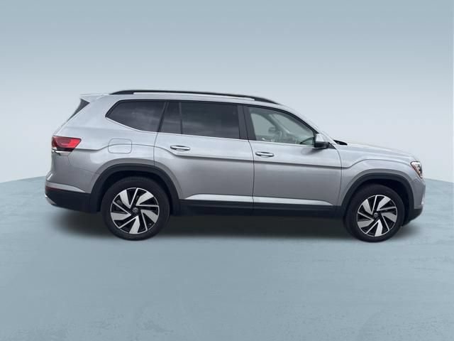 Used 2025 Volkswagen Atlas SE FWD image 10