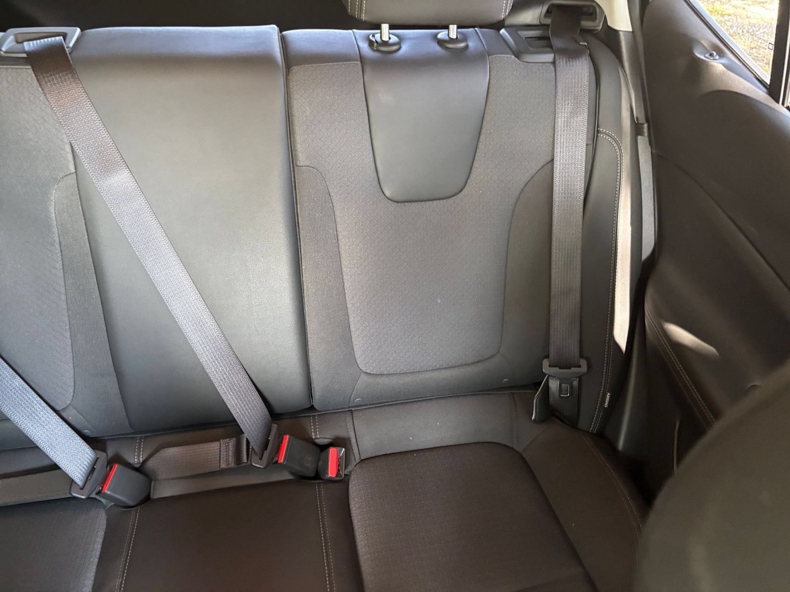Used 2025 Buick Encore GX Preferred FWD image 39