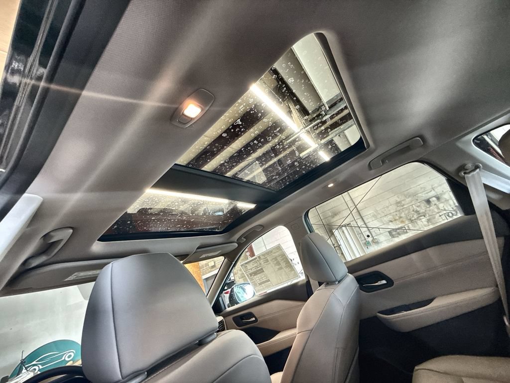 New 2026 Nissan Rogue Dark Armor AWD/4WD image 16