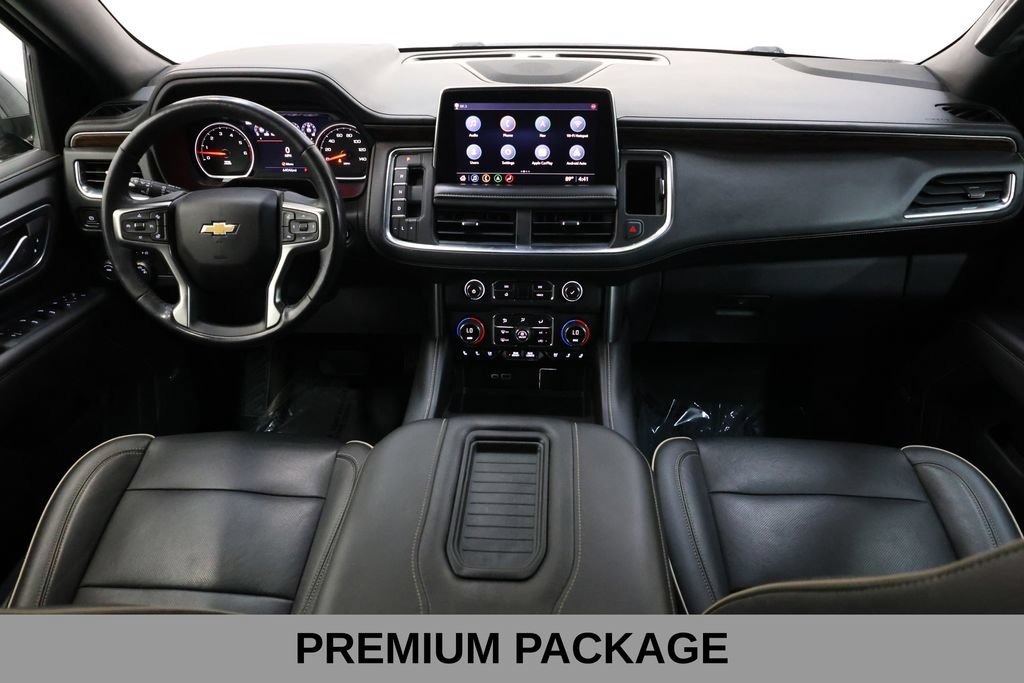 Used 2021 Chevrolet Suburban Premier w/ Premium Package RWD image 14
