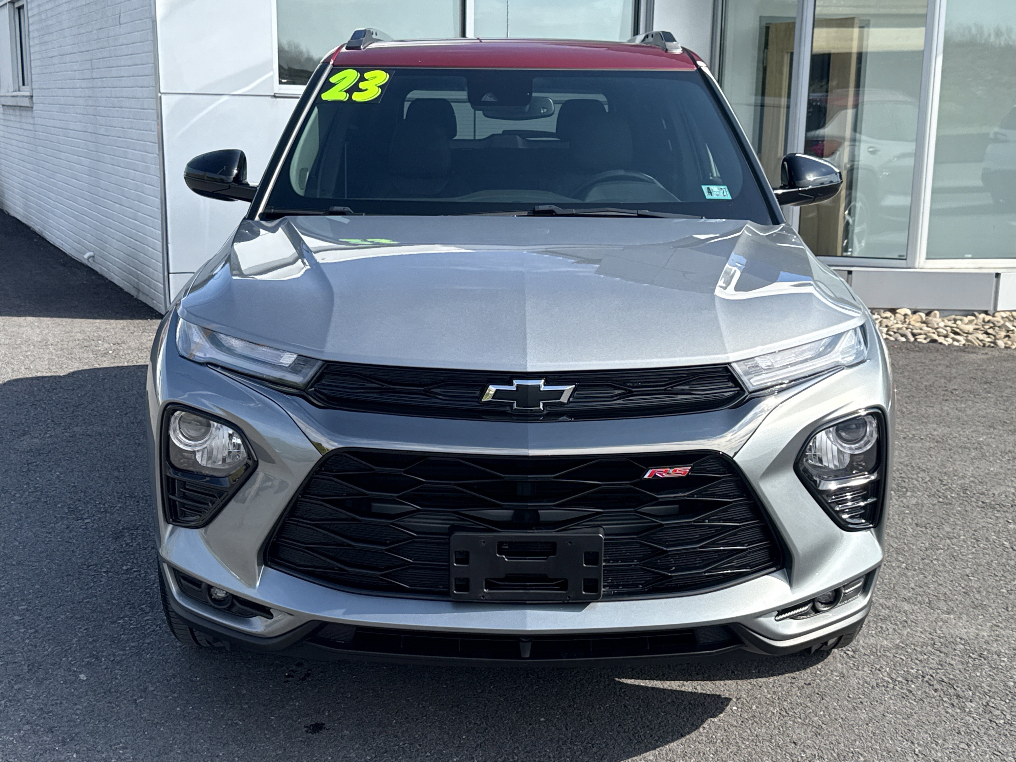 Used 2023 Chevrolet TrailBlazer RS w/ Sun and Liftgate Package AWD/4WD image 8