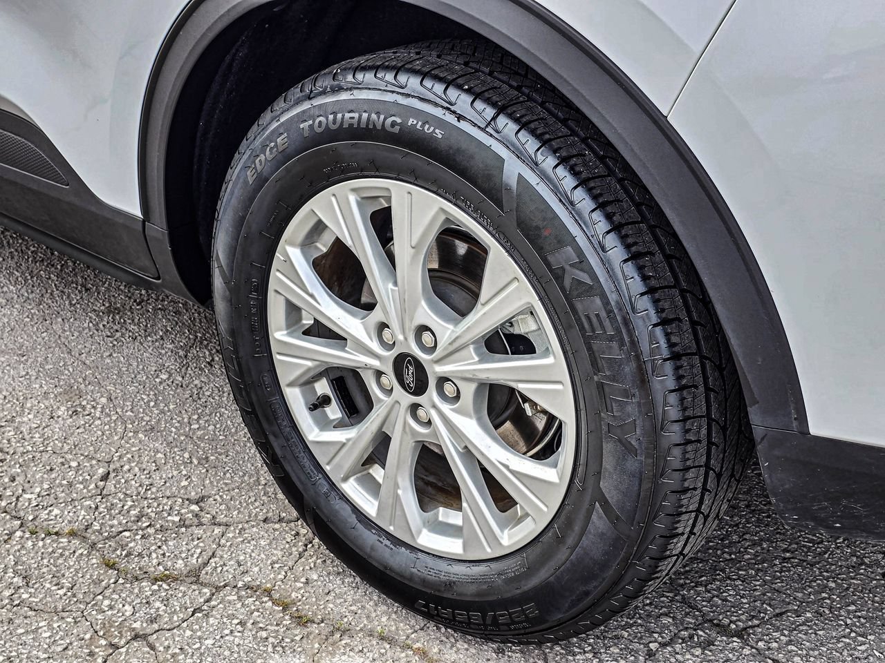 Used 2025 Ford Escape Active FWD image 9