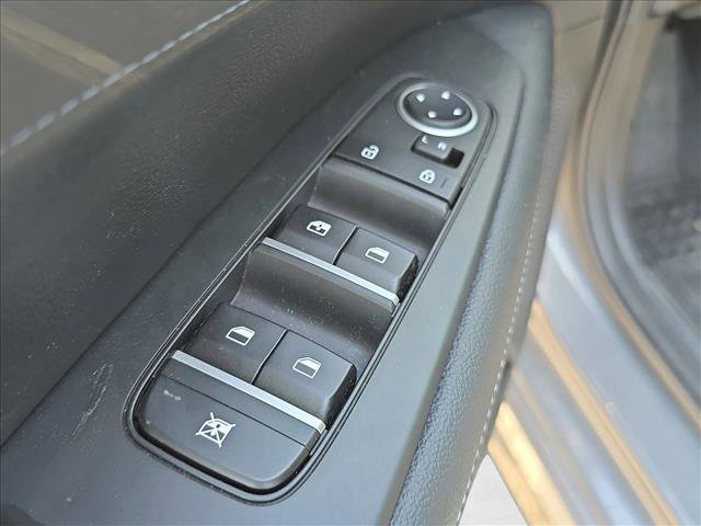 Used 2024 Kia Forte GT-Line image 8