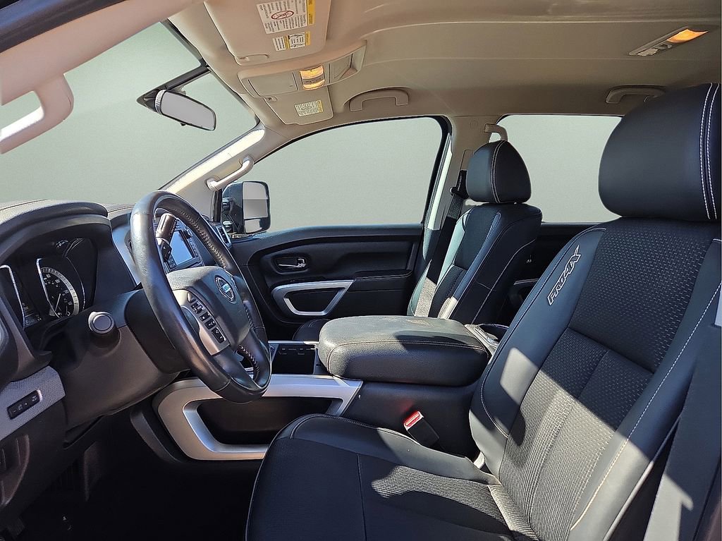 Used 2018 Nissan Titan PRO-4X image 23