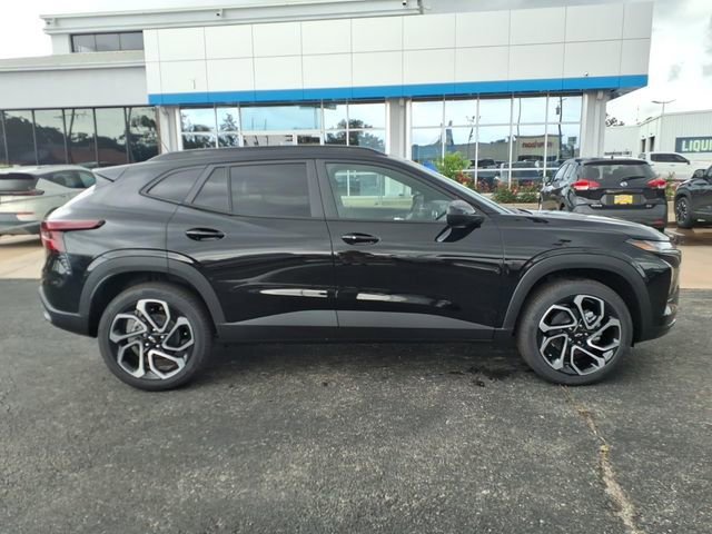 New 2026 Chevrolet Trax RS FWD image 4