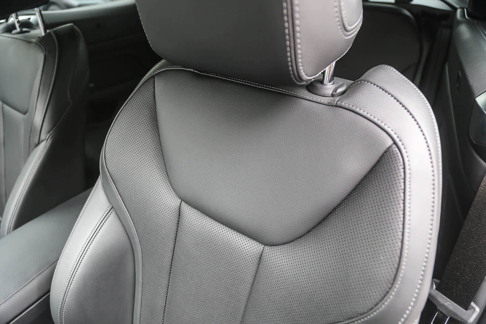 Certified 2023 BMW 430i Convertible w/ M Sport Package image 22