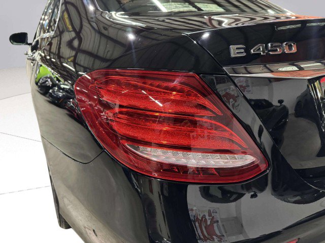 Used 2020 Mercedes-Benz E 450 4MATIC Sedan image 13