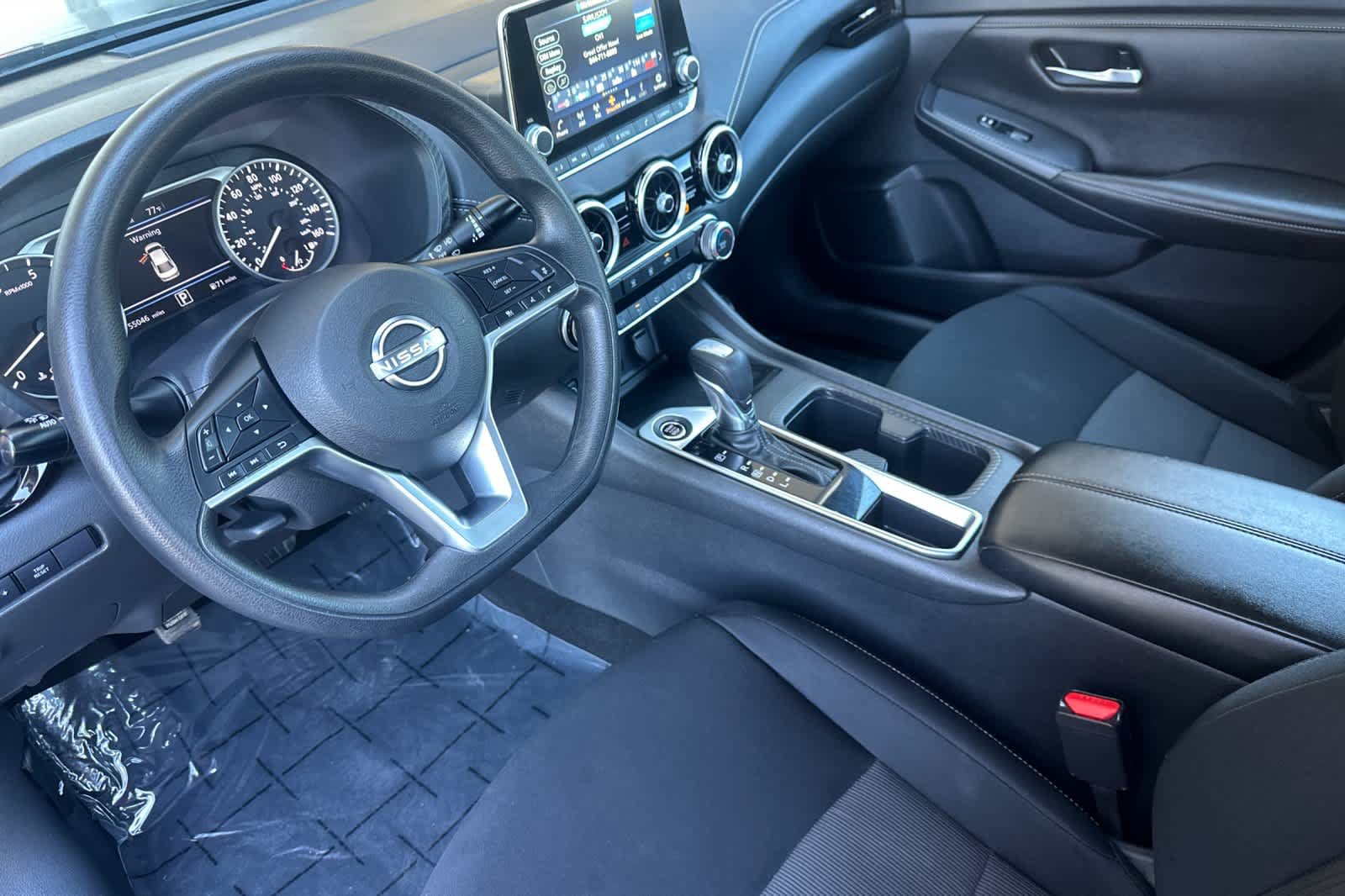 Used 2024 Nissan Sentra SV FWD image 11
