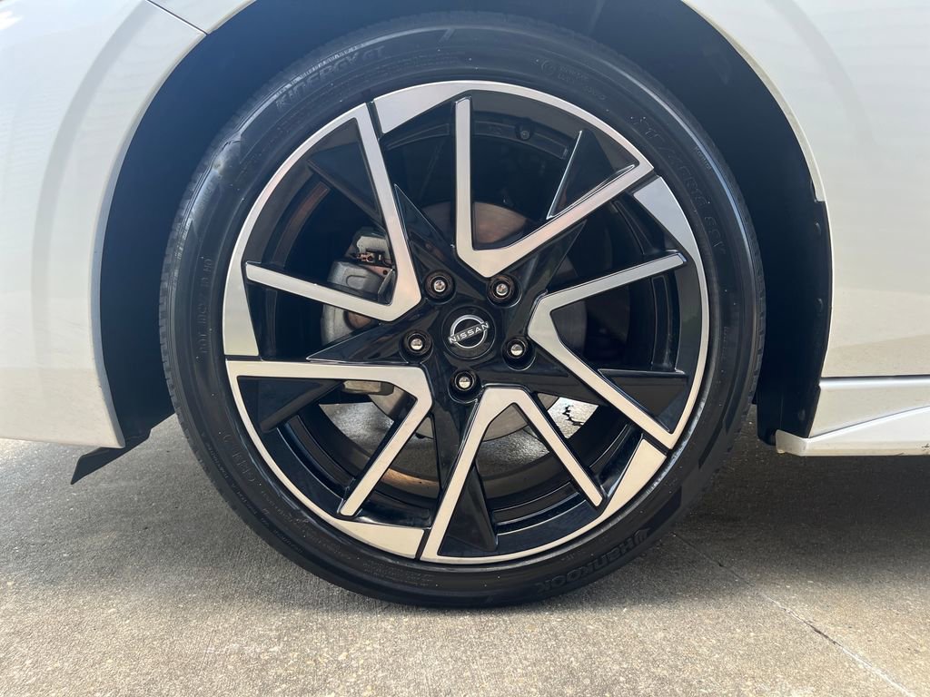 Used 2025 Nissan Sentra SR image 25