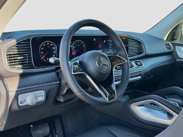 New 2026 Mercedes-Benz GLE 450 4MATIC image 8