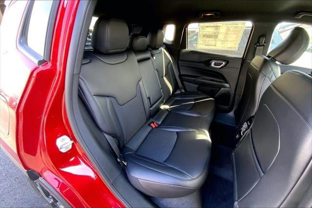 New 2026 Jeep Compass Latitude AWD/4WD image 49