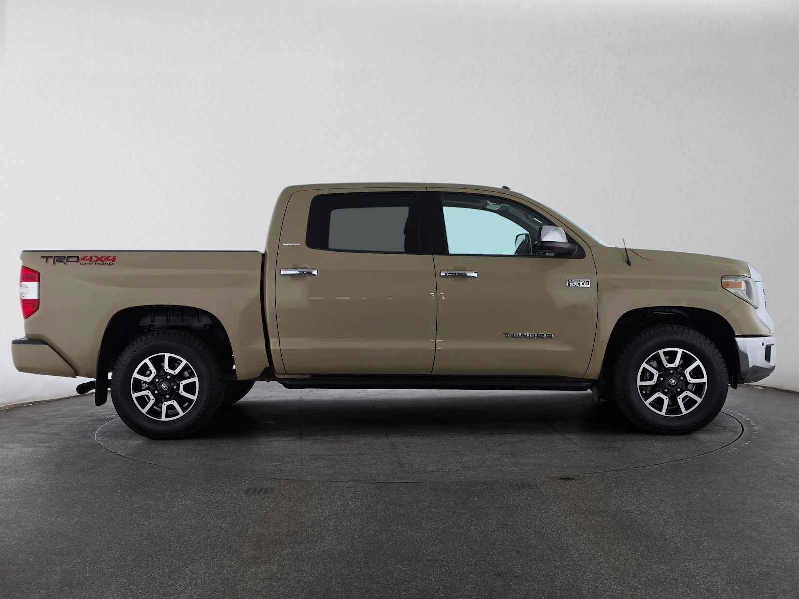 Used 2018 Toyota Tundra Limited w/ Limited Premium Package AWD/4WD image 2