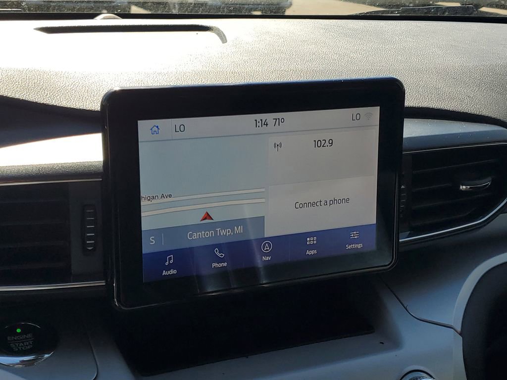 Used 2020 Ford Explorer XLT w/ Equipment Group 202A image 22