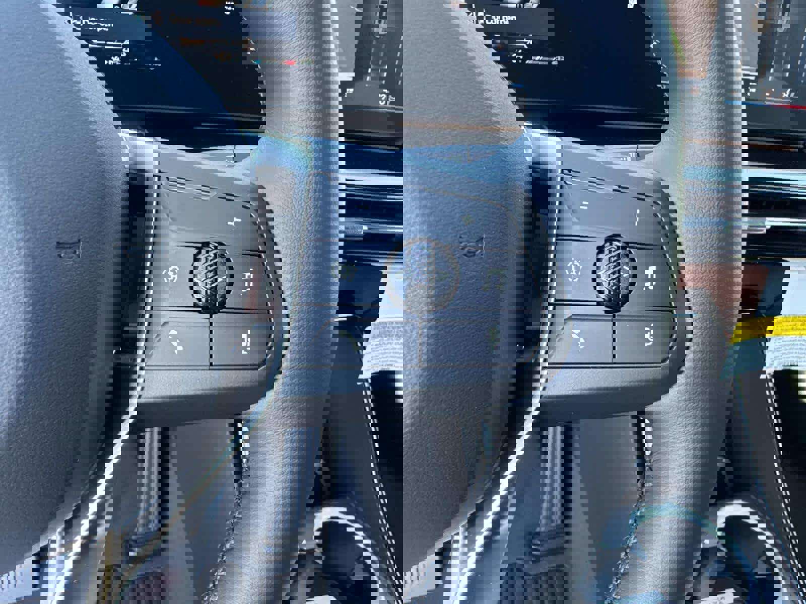 New 2026 BMW X1 xDrive28i w/ Convenience Package AWD/4WD image 30