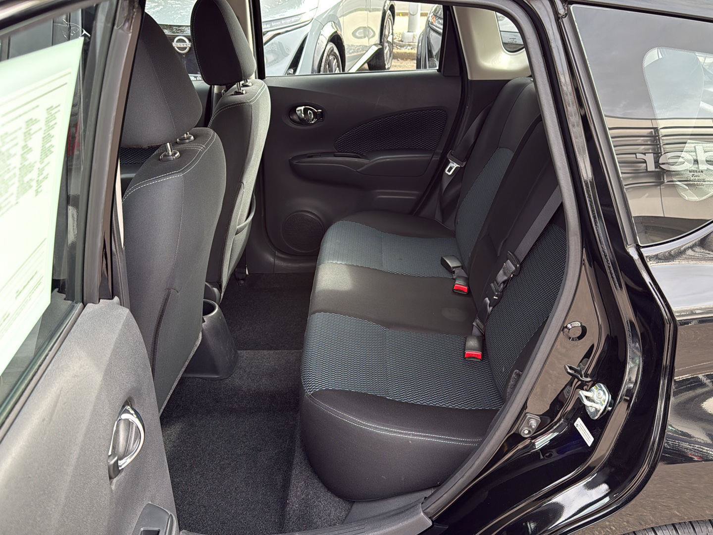 Used 2017 Nissan Versa Note FWD image 11