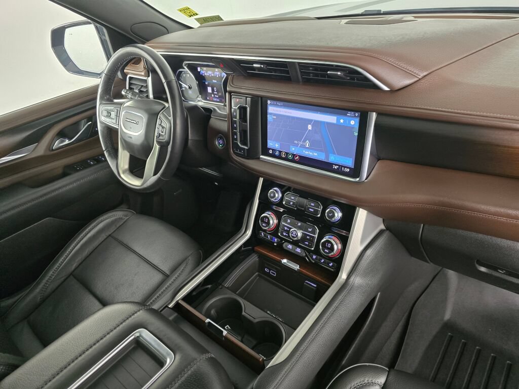 Used 2021 GMC Yukon Denali w/ Denali Ultimate Package AWD/4WD image 48