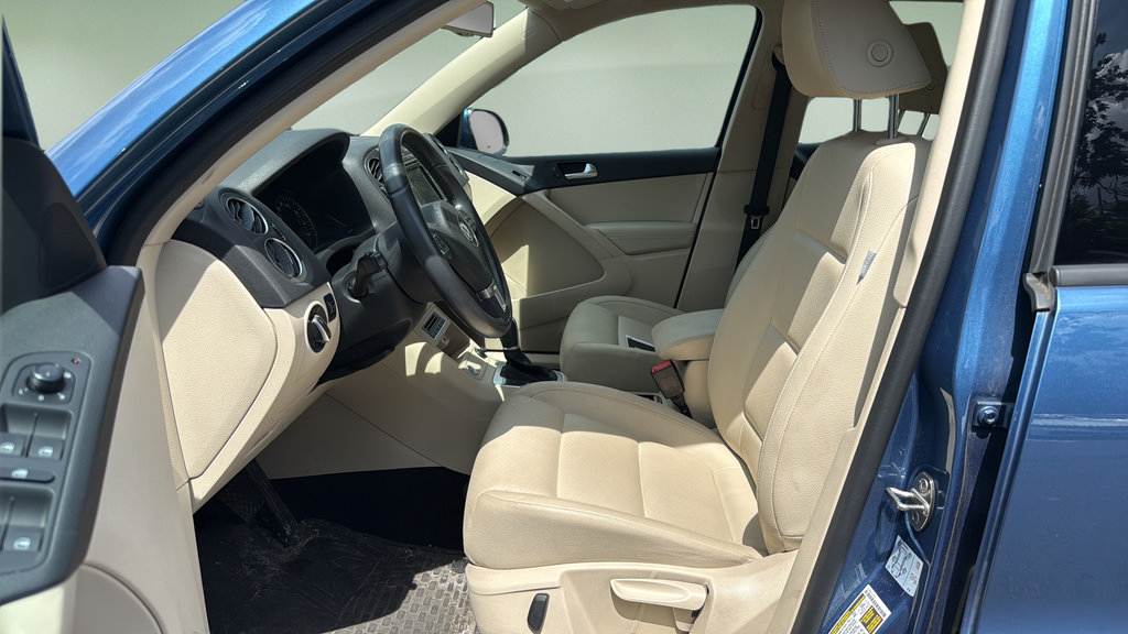 Used 2017 Volkswagen Tiguan S AWD/4WD image 11