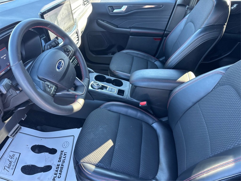 Used 2024 Ford Escape ST-Line w/ Tech Pack #1 image 11