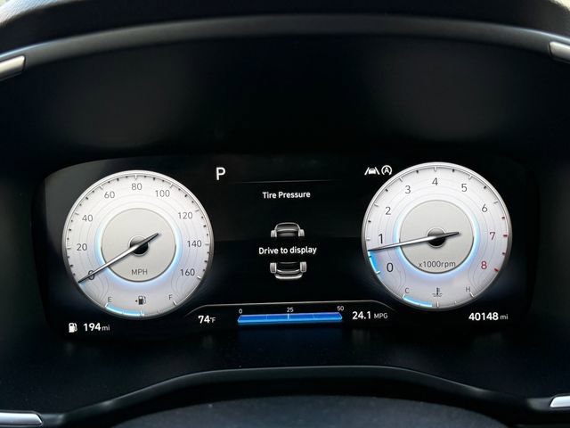 Used 2022 Hyundai Santa Fe SEL w/ Convenience Package image 18