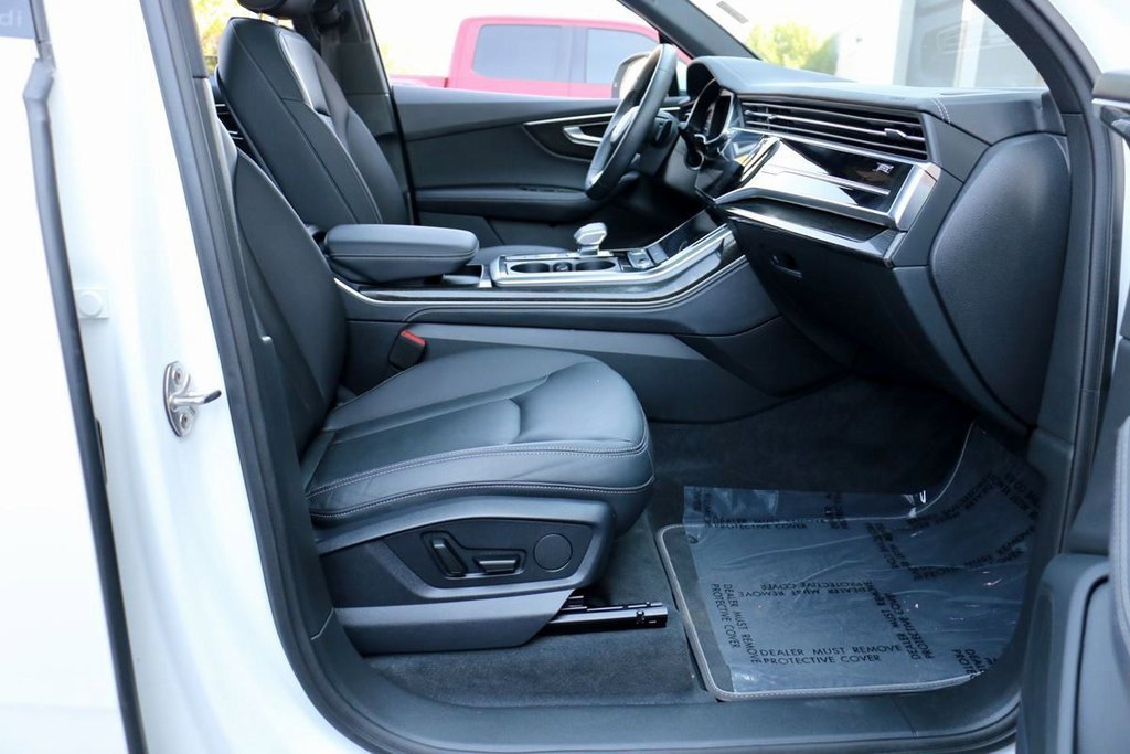 Used 2025 Audi Q7 3.0T Premium Plus image 35