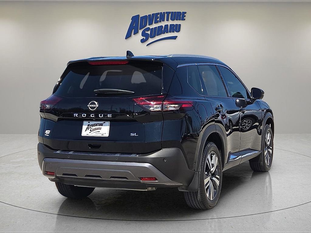 Used 2023 Nissan Rogue SL w/ SL Premium Package image 6