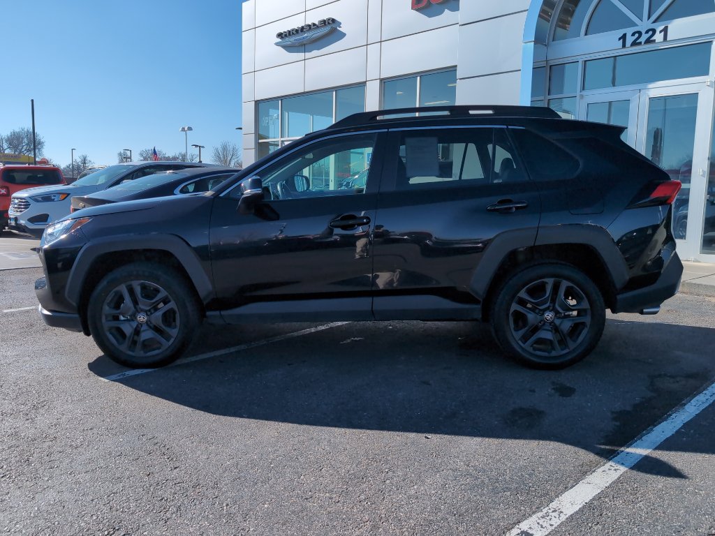 Used 2024 Toyota RAV4 Adventure image 8