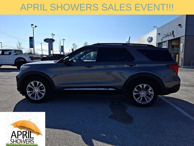 Certified 2022 Ford Explorer XLT w/ Equipment Group 202A image 6
