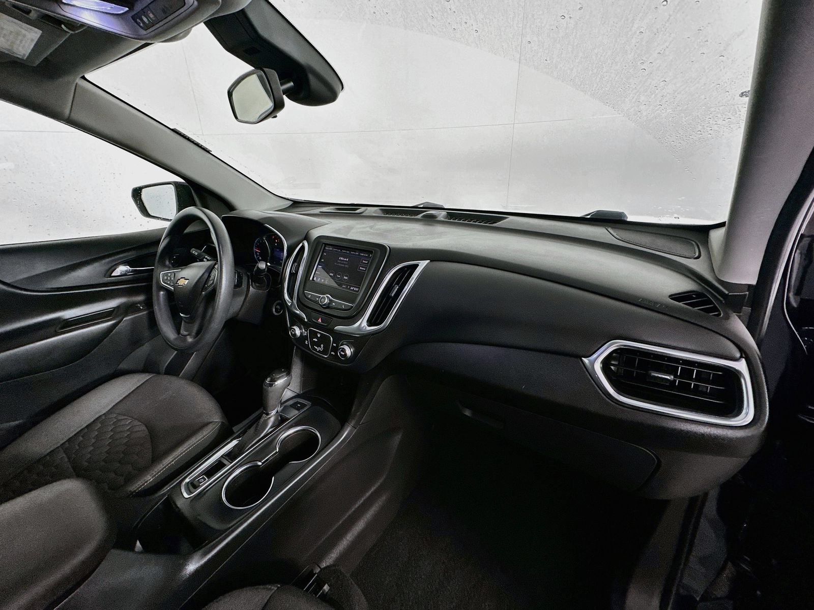 Used 2020 Chevrolet Equinox LT AWD/4WD image 26