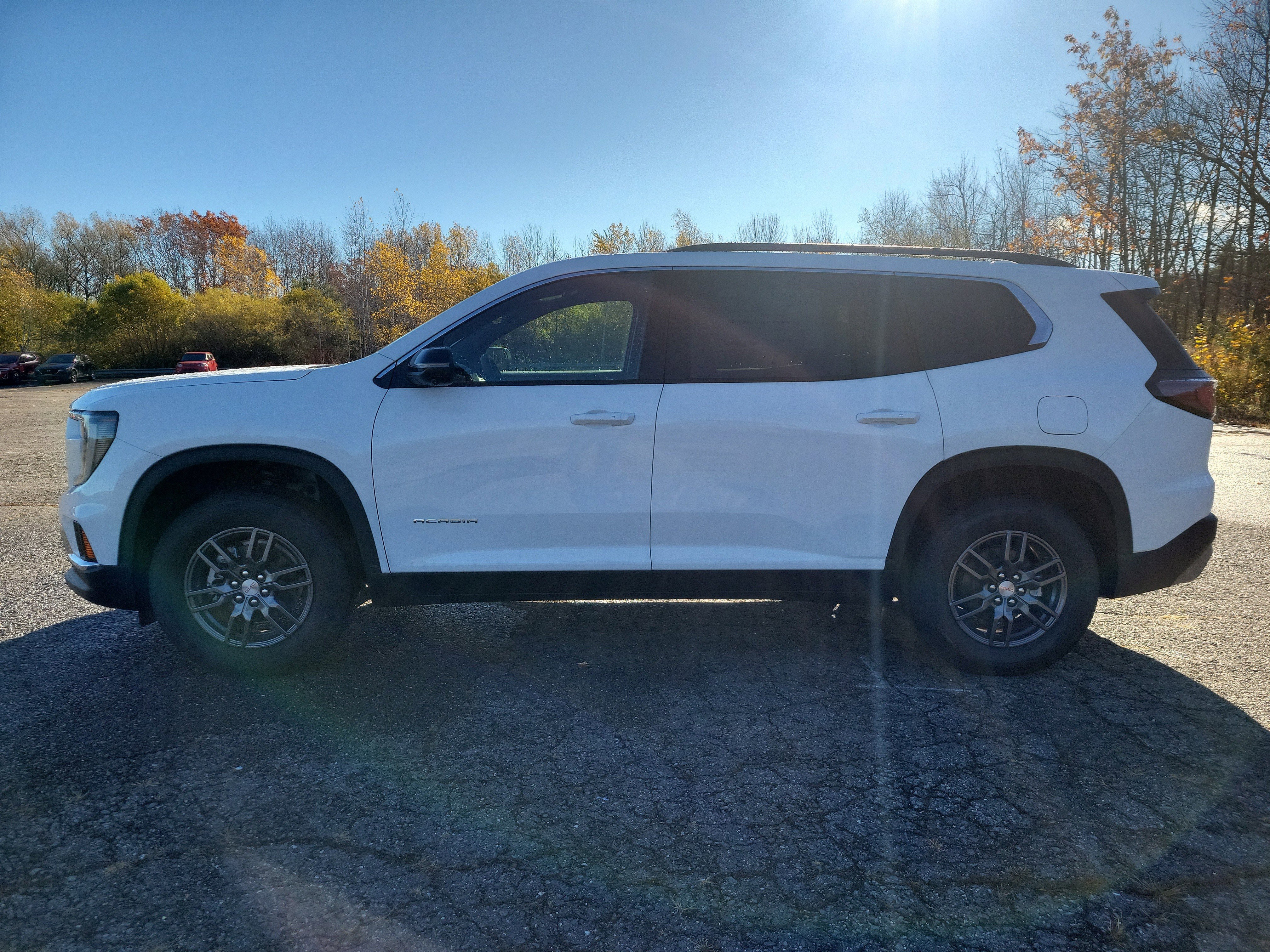 New 2026 GMC Acadia Elevation w/ LPO, Floor Liner Package AWD/4WD image 2