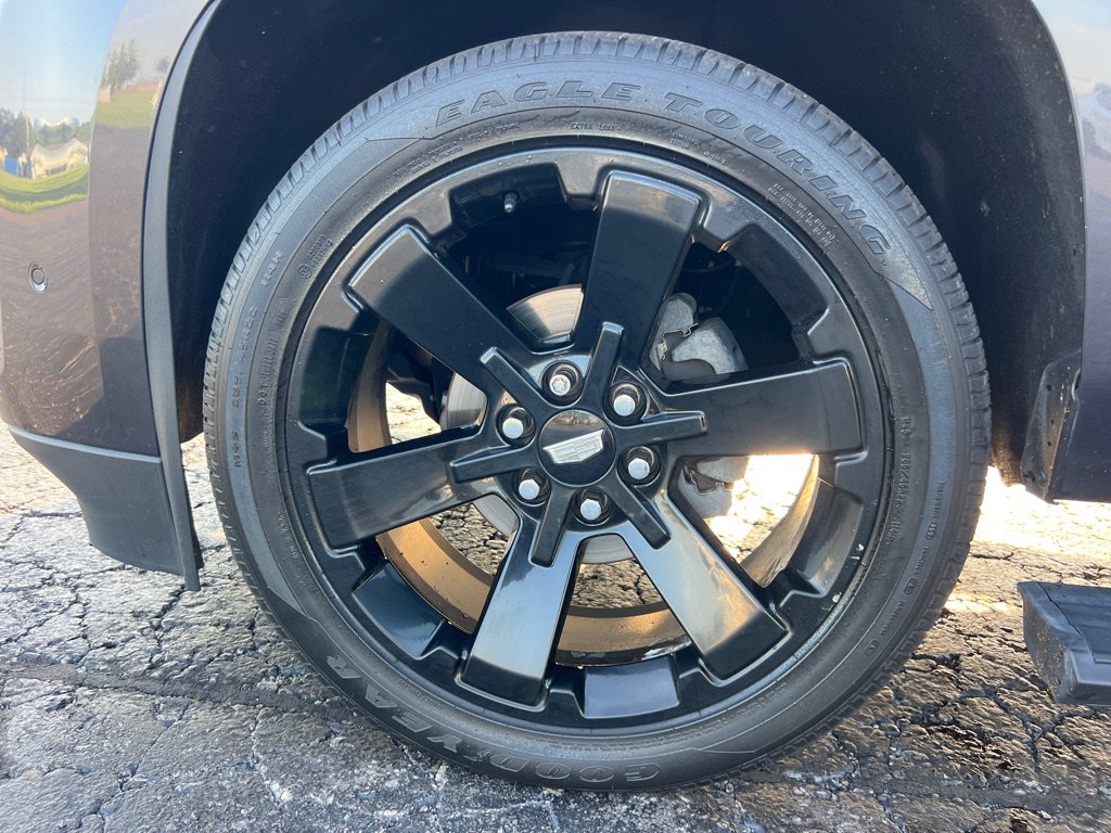 Used 2017 Cadillac Escalade Premium Luxury AWD/4WD image 43