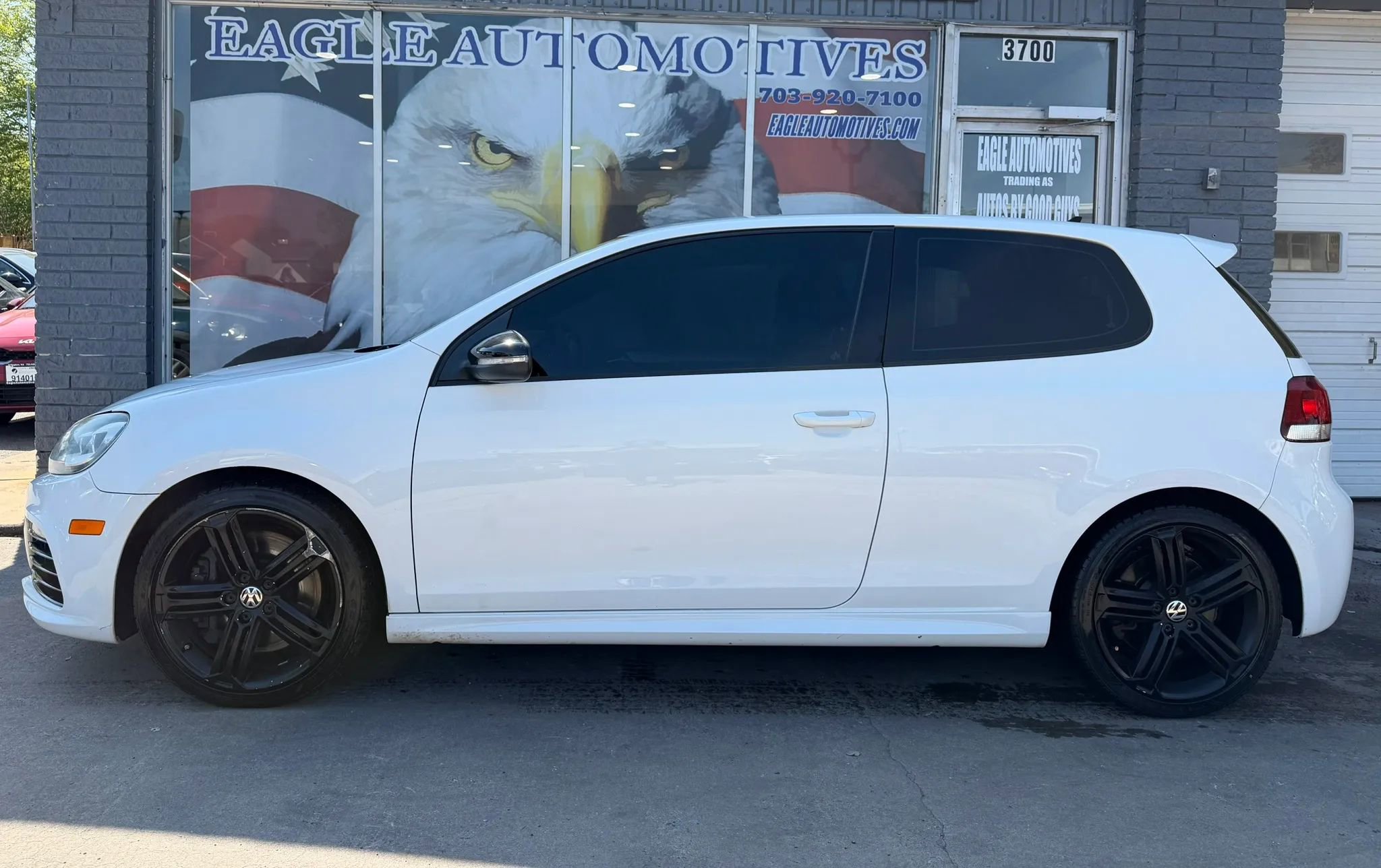 Used 2013 Volkswagen Golf R 2-Door image 6