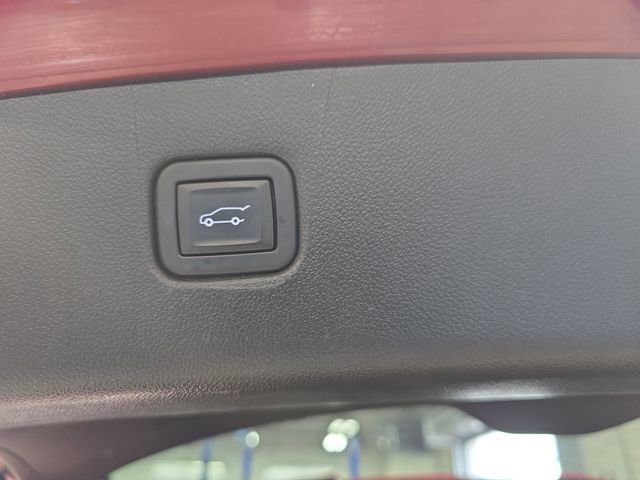 Used 2023 Chevrolet Blazer RS w/ Driver Confidence II Package image 17