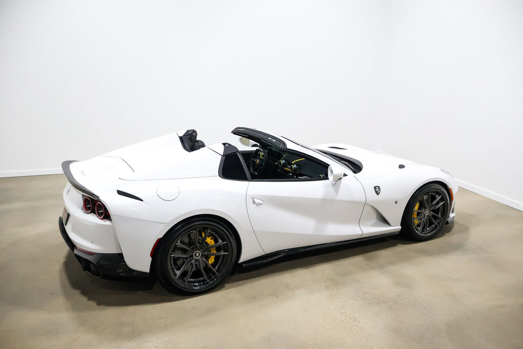 Used 2022 Ferrari 812 GTS RWD image 87