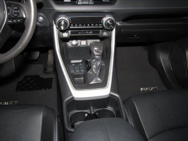 Used 2024 Toyota RAV4 XLE Premium image 16