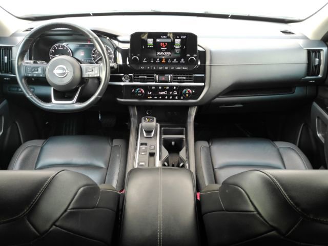 Used 2022 Nissan Pathfinder SL w/ SL Black Package image 3