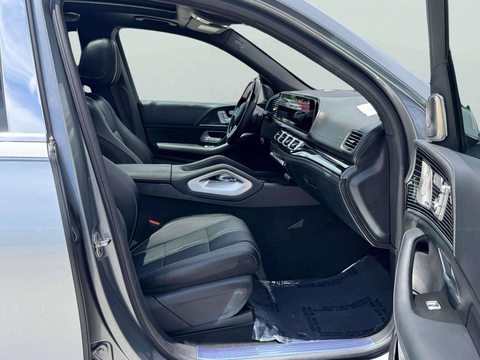 Used 2022 Mercedes-Benz Maybach GLS 600 4MATIC image 97
