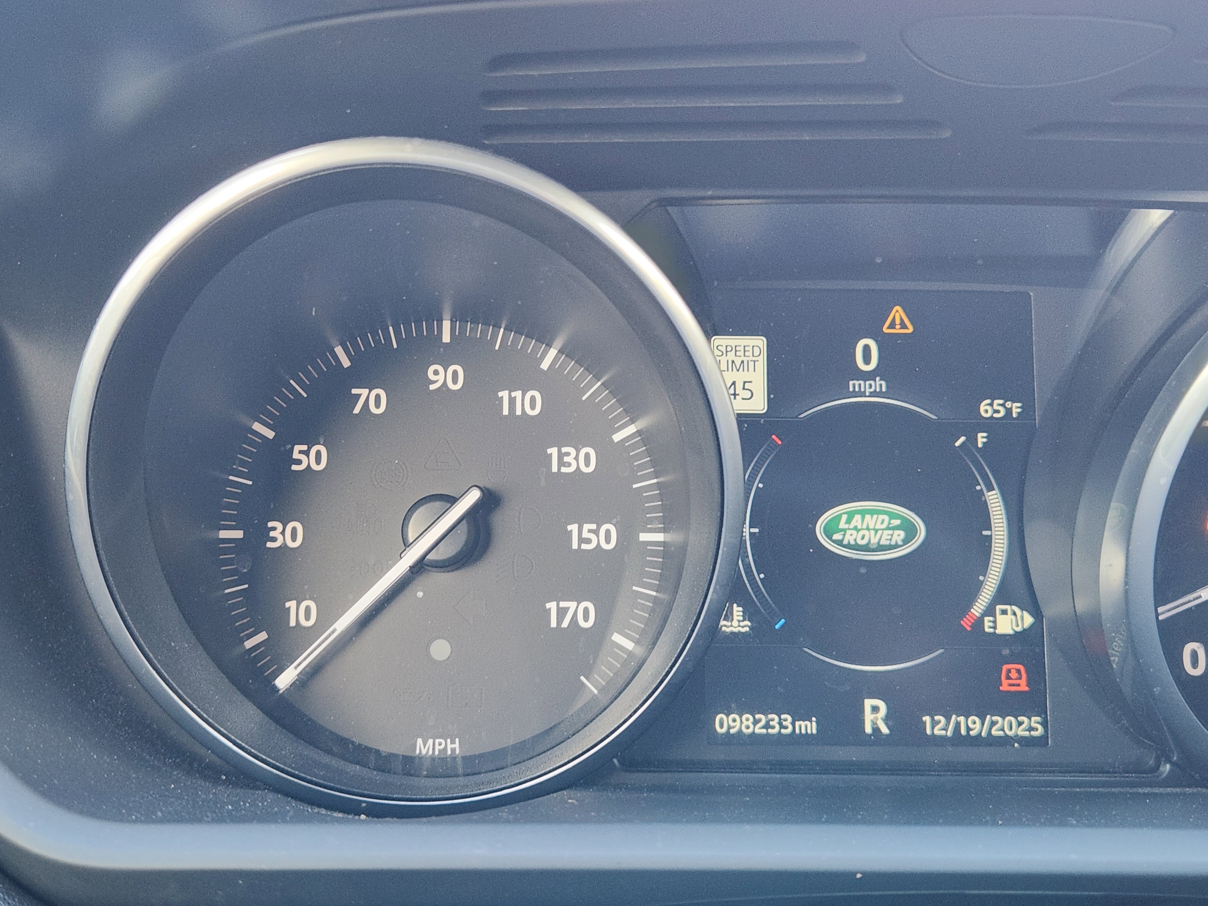 Used 2017 Land Rover Range Rover Sport image 18