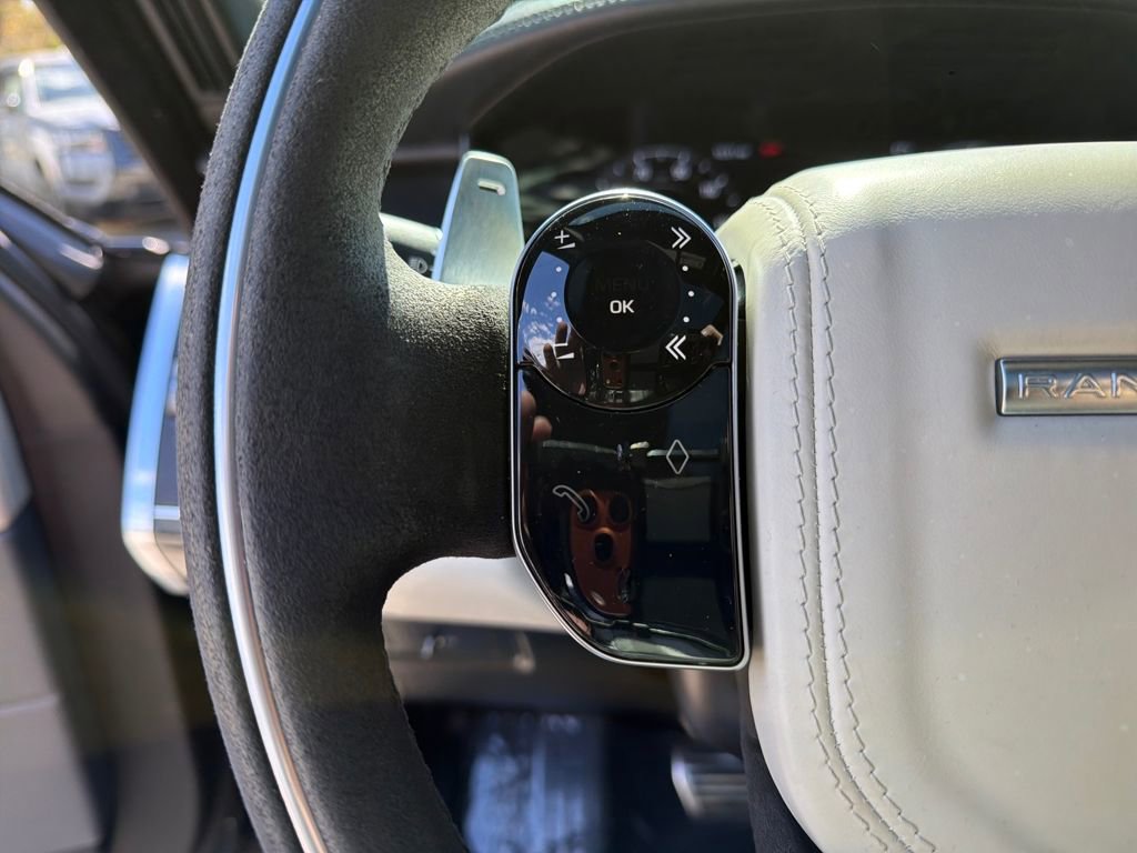 Used 2020 Land Rover Range Rover Sport HST image 21