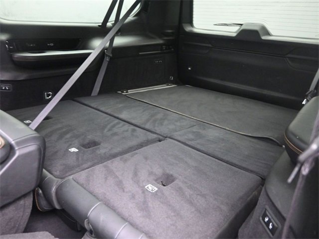 Used 2024 Jeep Grand Wagoneer L Series III image 14