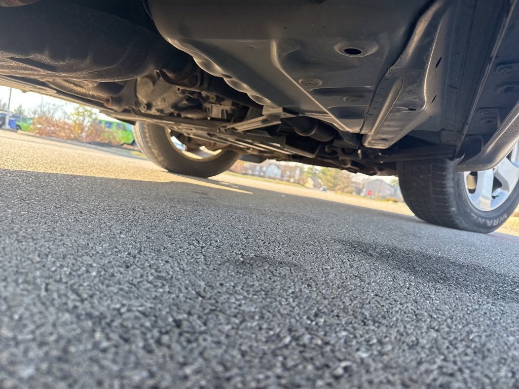 Used 2011 Jeep Grand Cherokee Laredo image 19