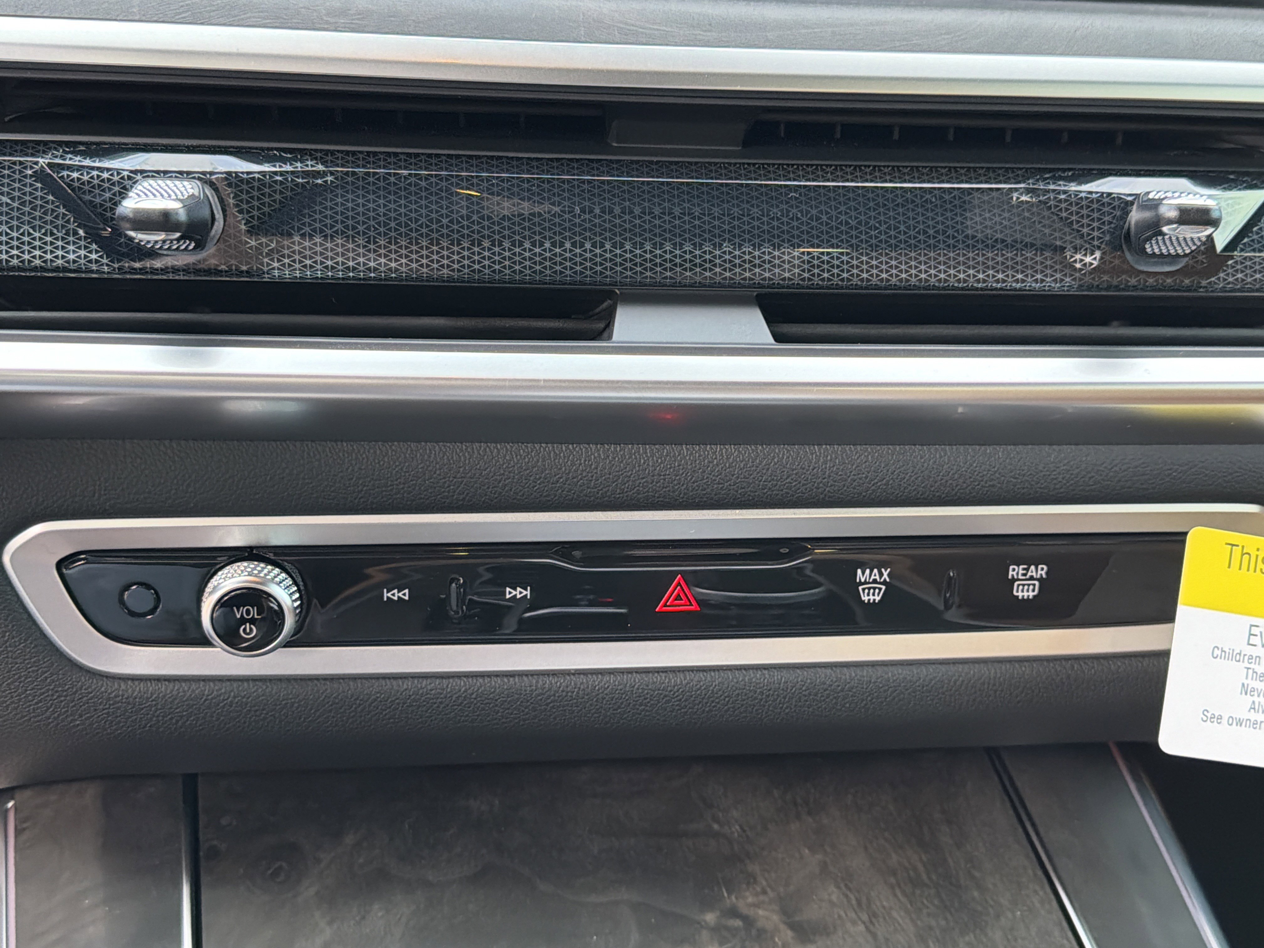 New 2026 BMW X5 sDrive40i w/ M Sport Package image 6