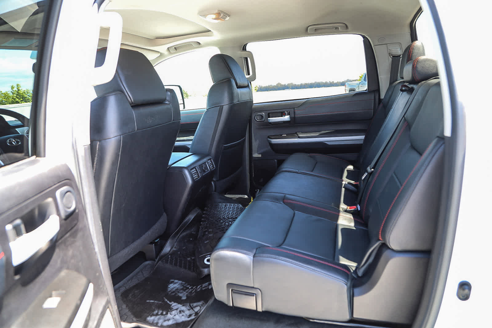 Certified 2021 Toyota Tundra TRD Pro AWD/4WD image 18
