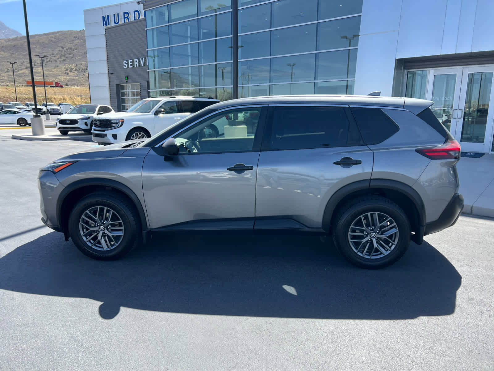 Used 2021 Nissan Rogue S image 11