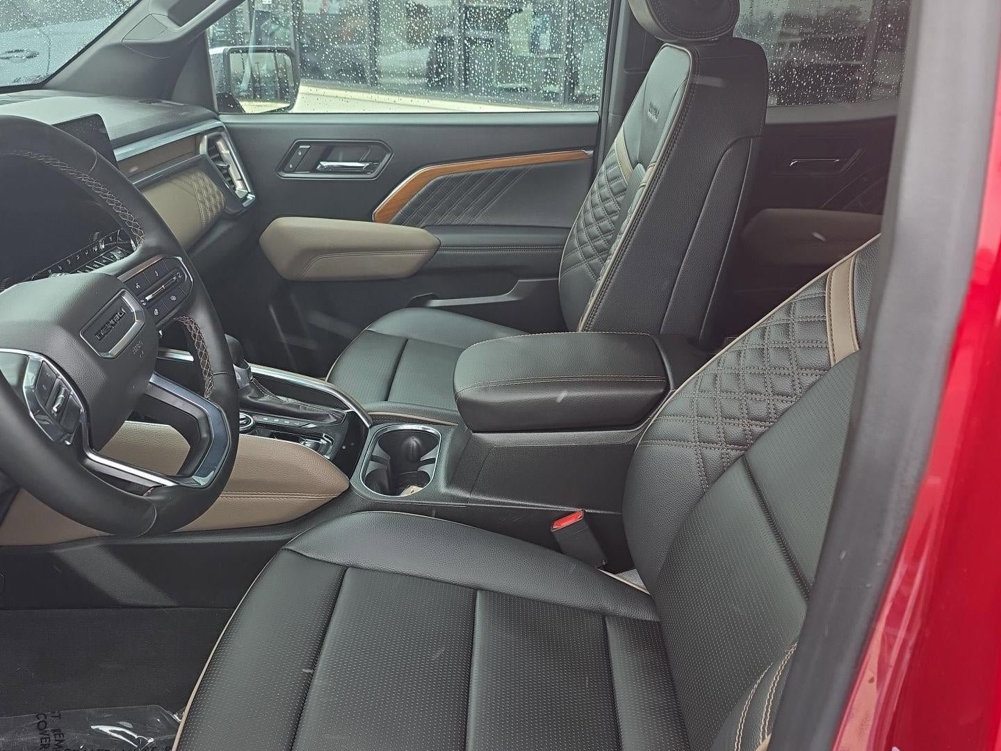 Used 2024 GMC Canyon Denali AWD/4WD image 20