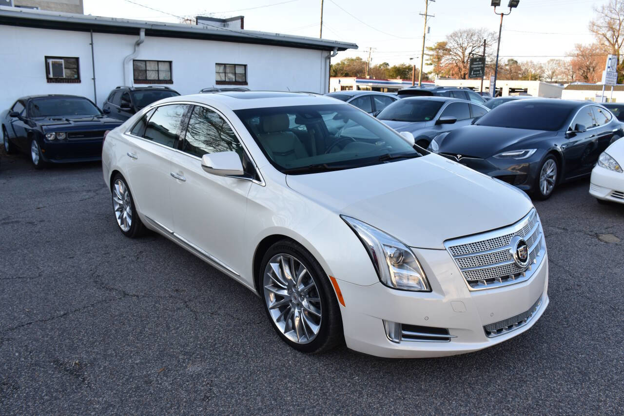 Used 2013 Cadillac XTS Platinum image 9